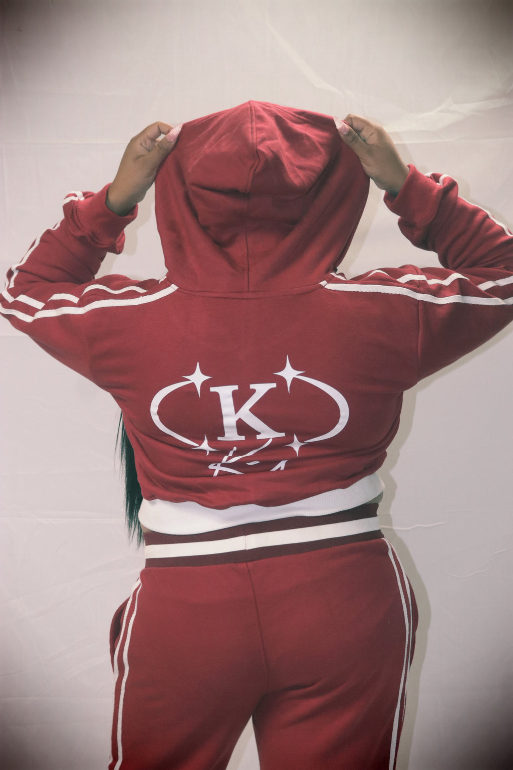 BURGUNDY K • E • Y ICON WOMEN SET